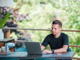 HRIS for remote workforce