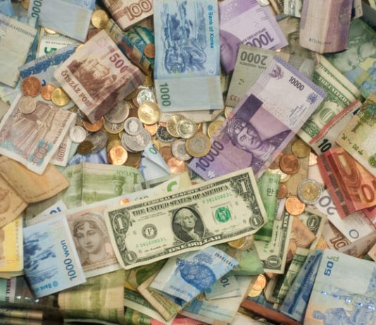 currency volatility strategy